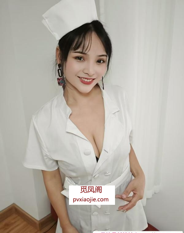 D罩小姐姐女仆诱惑