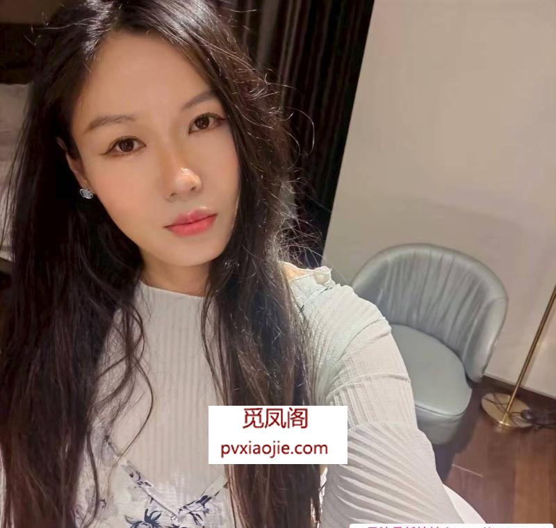 光谷步行街媚老师