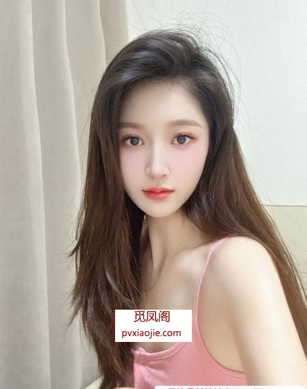 胸挺肤白颜值悠悠