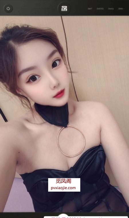 越溪性感小魔女