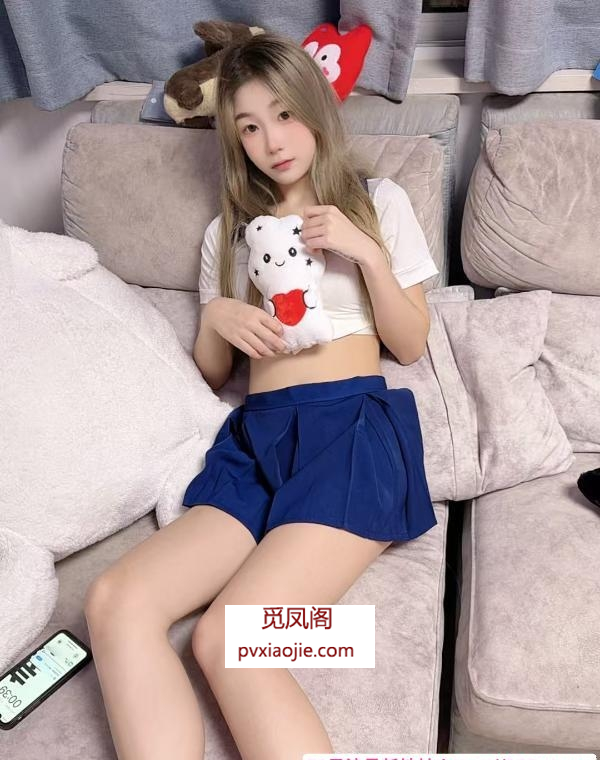 08高颜值好身材妹妹