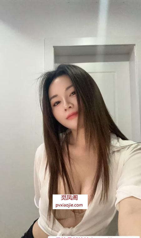 颜值不错的小姐姐