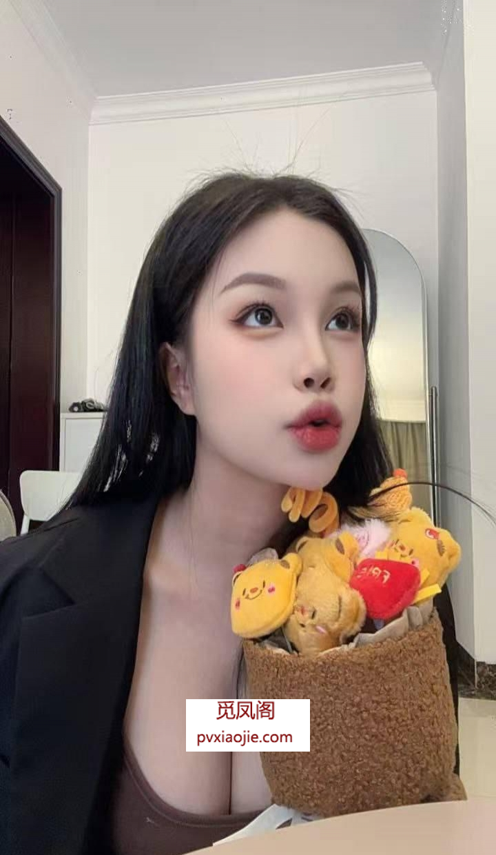 情趣大胸长腿御姐