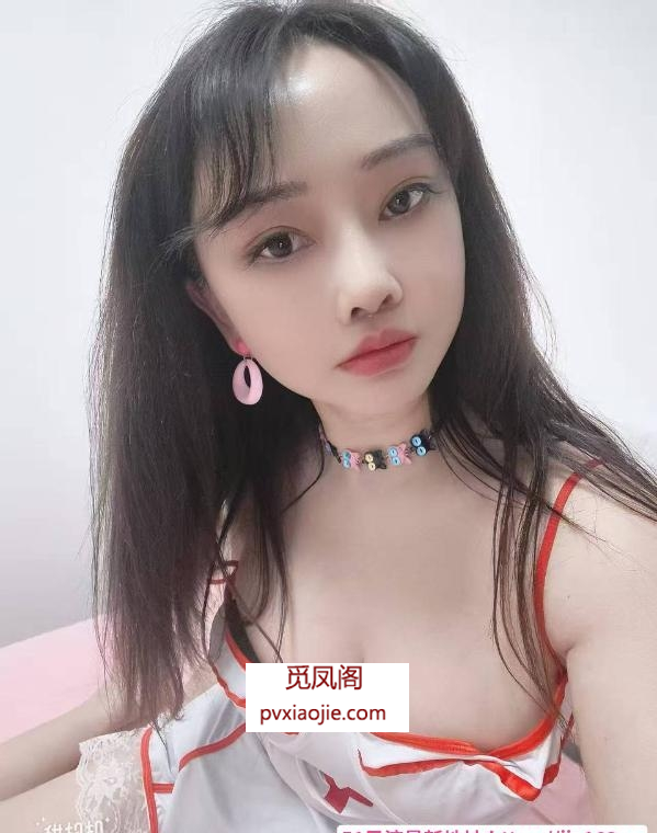 大胸馨儿