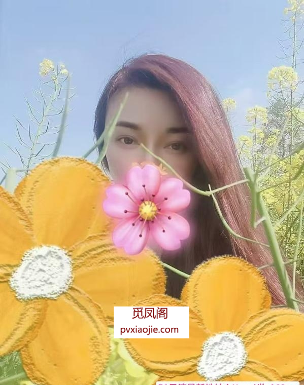 肥臀榨汁机小S