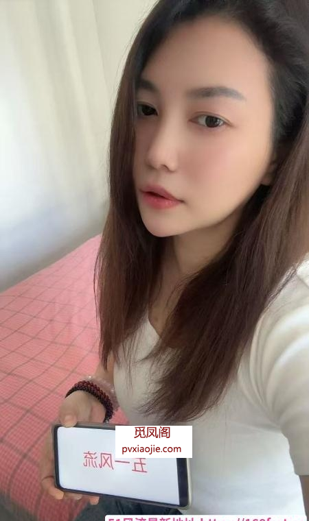 水中萧优优